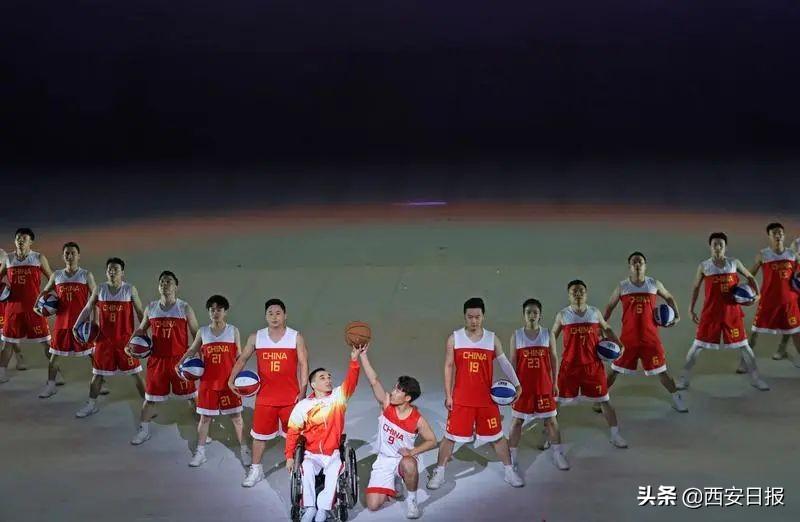 香港資料正版大全2025，智能生態(tài)發(fā)展的專注與未來，香港正版資料大全2025，智能生態(tài)的專注與未來展望