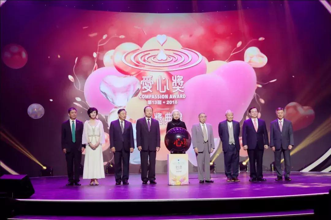 香港資料正版大全2025，專注于智能生態(tài)發(fā)展的前沿探索，香港資料正版大全2025，智能生態(tài)前沿探索的專注焦點