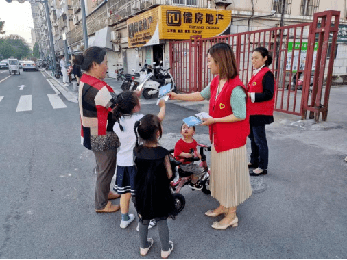 澳門六今晚開什么特馬